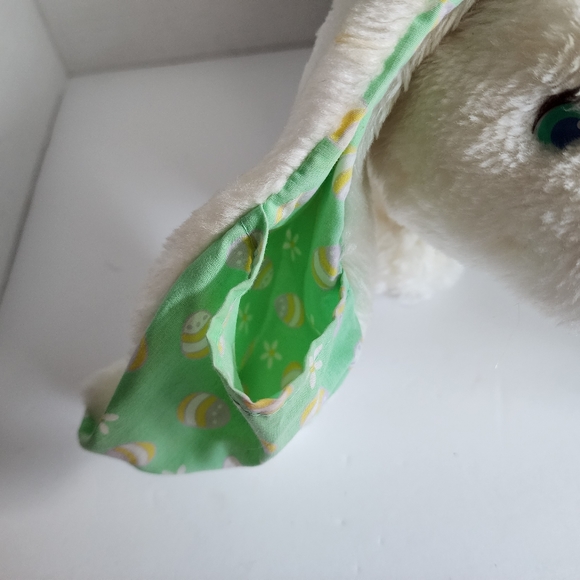 Vintage 1990s Those Characters From Cleveland Easter Bunny with Pocket Ears - Picture 5 of 6